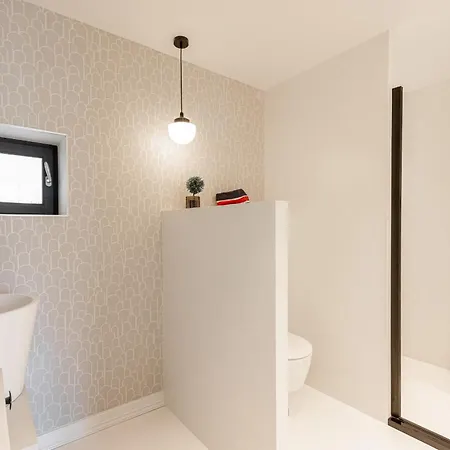 Clos Maritxu - Keyweek Architect-designed House In With Parking